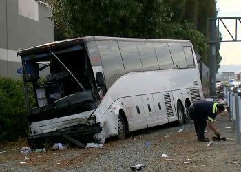 Sudar autobusa u Los Angelesu: Jedna osoba ubijena i 32 ozlijeđena u Hacienda Heightsu