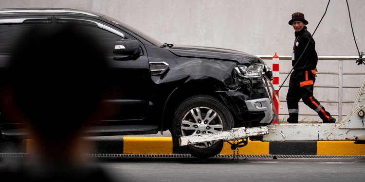 Sudar automobila na aerodromu na Filipinima Kills 2, uključujući mladu djevojku