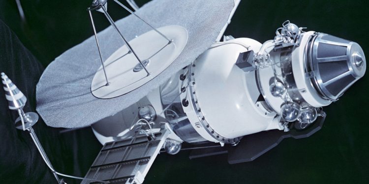 Svemirska letjelica koja je pokrenula SSSR pada u Indijski ocean-RT Rusija i bivši Sovjetski Savez