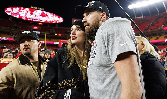 Taylor Swift ‘Dope’ gesta do suigrača šefa Travisa Kelcea mjesecima nakon što ga je prvi put upoznao