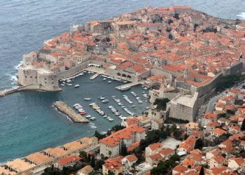 Teško se Hrvati mogu dogovoriti oko imena novog pape, ali Dubrovčani su posebni