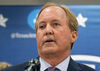 Texas AG Ken Paxton tužio je zbog novog pravila da bi se obuzeo u ‘Rogue’ Das dopuštajući mu pristup njihovim zapisima o slučajevima