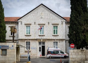 Tko će nam liječiti djecu? U Hrvatskoj nedostaje stotinu pedijatara; u našoj županiji jedino ih Knin nastoji privući