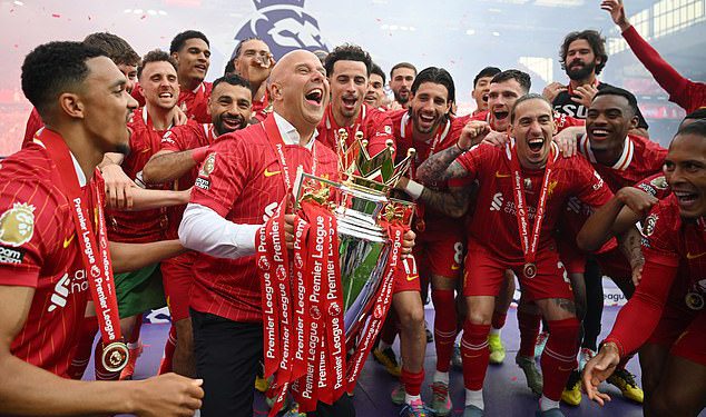 Tko je majstor Mračne umjetnosti Premier lige? Koji je igrač najviše jednog nogu? A što je neželjeni snimak Raheema Sterlinga? Nagrade za alternativnu sezonu Sharpe End -a