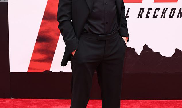 Tom Cruise pogađa misiju: ​​nemoguća premijera crvenog tepiha solo usred Ana de armas romance buzz