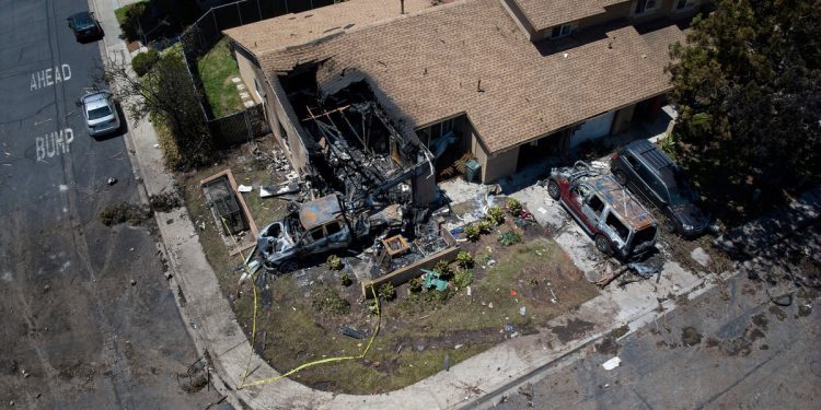 Tribits Uli se nakon bubnjara Daniela Williamsa i glazbenog agenta Dave Shapiro imenovan kao žrtve u avionskoj nesreći San Diego