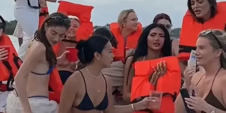 Tridesetak influencerica naguralo se na jahtu registriranu za 5 osoba, a onda je nastavala drama!