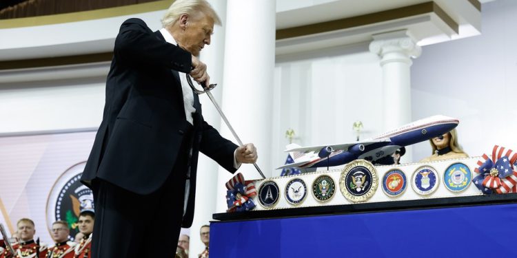 Trump ‘guta duboku državu’ unutar Vijeća za nacionalnu sigurnost – Mediji – RT World News