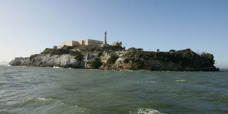 Trump naređuje ponovno otvaranje i širenje zloglasnog zatvora Alcatraz