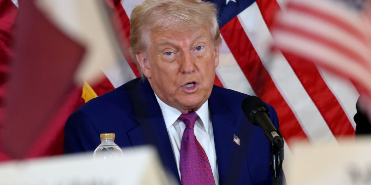 Trump odbija mirovne pregovore Rusije-Ukraine u Istanbulu, umanjuje Putinovu odsutnost