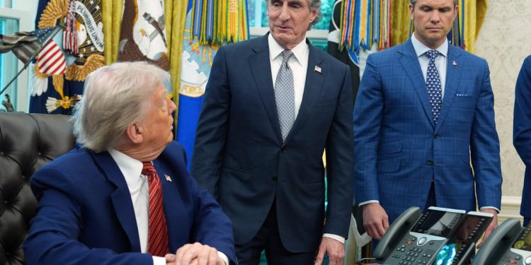 Trump potpisuje izvršne naredbe za povećanje nuklearne energije, ubrzavati odobrenja