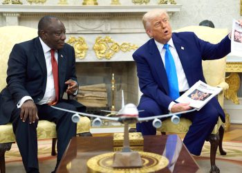 Trump se suoči s južnoafričkim vođom zbog ‘White Genocide’ (video) – RT Afrika