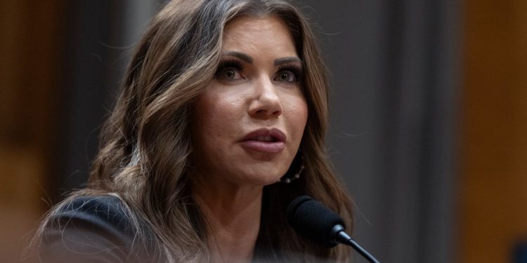 Trumpov tajnik za domovinsku sigurnost kaže da mu Habeas Corpus omogućuje ‘uklanjanje ljudi iz ove zemlje’