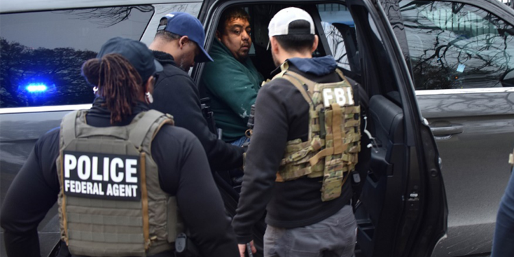 Trumpova administracija ima za cilj 3.000 uhićenja ilegalnih imigranata svaki dan