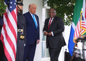 Trumpova zasjeda južnoafrički vođa s dokazima o ‘genocidu’ tijekom sastanka ovalnog ureda: ažuriranja uživo