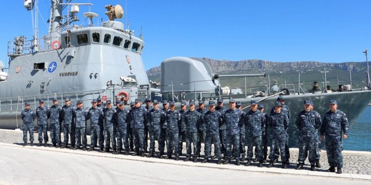 U Loru stigla raketna topovnjača “Vukovar”: Hrvatski mornari završili zahtjevnu misiju