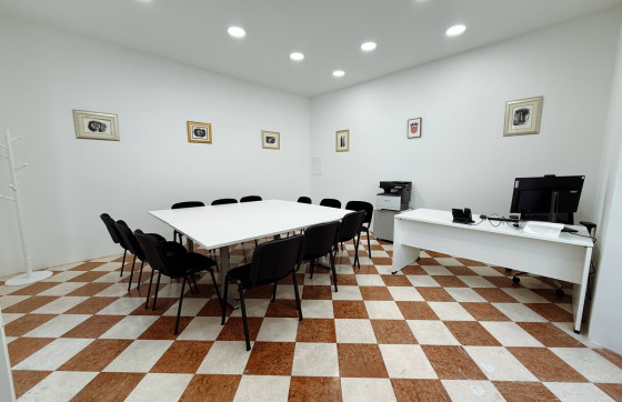 U Širokoj ulici: Od ponedjeljka se otvaraju novouređeni prostori Hrvatske pošte i Gradskog kotara Grad