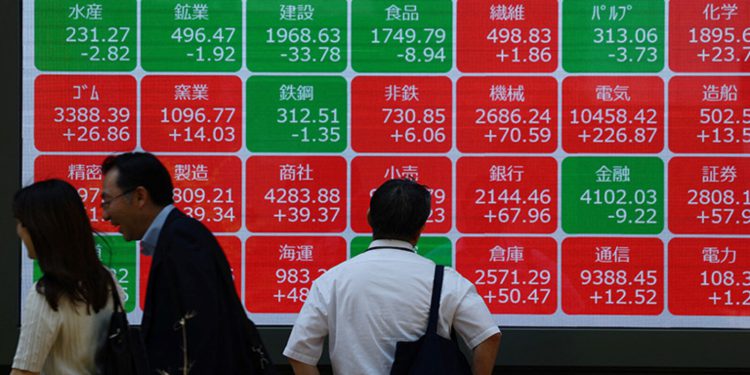 U bijegu od dolara navala stranih ulagača u Japan