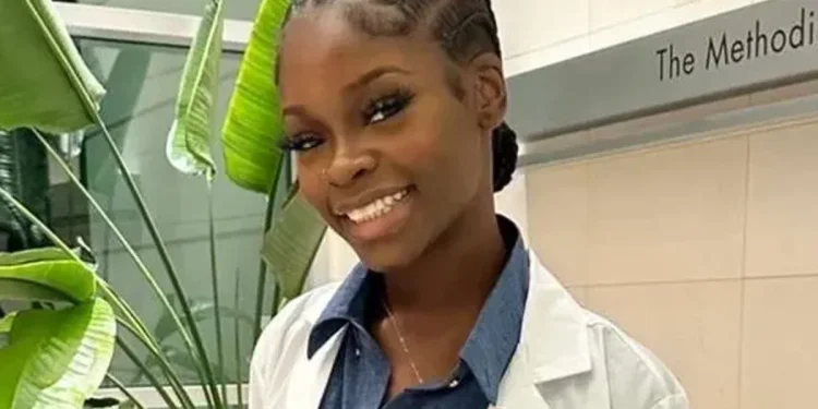 Ubojstvo Elizabeth Odunsi: Cimer optužen nakon što je britanska studentska medicinska sestra ubola u Teksas