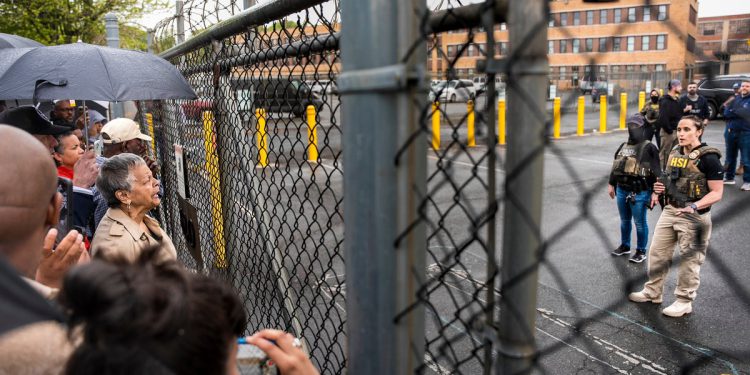 ‘Uhapsit ćemo vas’: DHS upozorava članove Kongresa nakon svađe u pritvorskom centru ICE u New Jerseyju