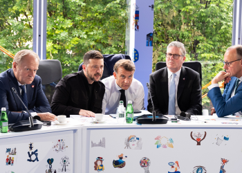 Ukrajina, Ruski mirovni pregovori daju nikakve rezultate, ZELENSKYY POZIVA Trumpa, saveznike za podršku