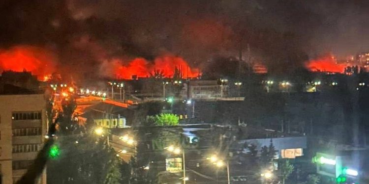 Ukrajina izvještava veliki ruski štrajk na Kijev – RT Rusija i bivši Sovjetski Savez