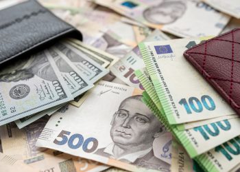 Ukrajina smatra da je dolar izlaskom kao referentnu valutu – šef središnje banke – RT Rusija i bivši Sovjetski Savez