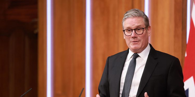 Ukrajinac optužen za napad podmetača na dom britanskog premijera – RT World News