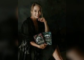 Ukrajinci u naoružanju nad autoricom romana ‘Nevjesta za naručivanje pošte Elena Zelenska’-RT Rusija i bivši Sovjetski savez