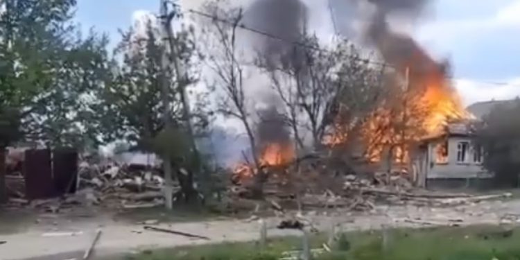 Ukrajinski napadi ubijaju šest civila tijekom primirja za dan pobjede – Moskva – RT Rusija i bivši Sovjetski Savez