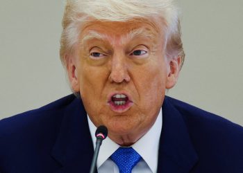 Ukrajinski-ruski rat Live: Trump kaže da će razgovori o primirju početi odmah nakon ‘izvrsnog’ poziva s Putinom