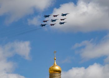 Ukrajinsko-rusko rat najnovije: Moskva je udario drone Swarm treću noć nakon što ruski napad započne požare u Kijevu