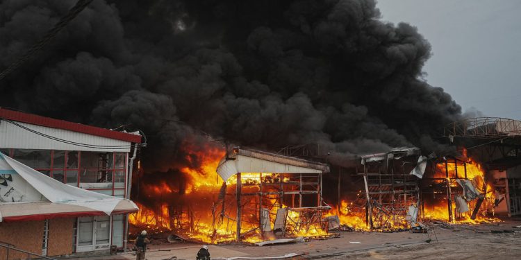 Ukrajinsko-rusko rat najnovije: Putinove snage udaraju Harkiv nakon masovnog drona od strane Kiyiva zatvara aerodrome u Moskvi