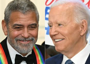 ‘Umanjeni’ Biden nije prepoznao Georgea Clooneyja u prikupljanju sredstava za glumce, alarmirani bliski saveznici, uključujući Obamu, kaže Book