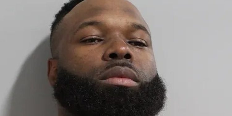 Umirovljeni igrač NFL-a među 250 uronjen u Sting u trgovini čovjeku