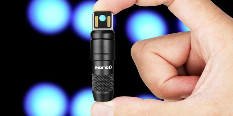 Uvijek držite izvor svjetla pri ruci s ovom sićušnom punjivom privjesnom svjetiljkom za samo 14 USD