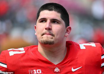 Uzrok smrti otkriven nakon tragične smrti zvijezde College Football Star u 21