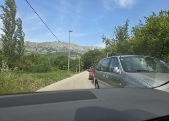 VIDEO Kako se mimoići? – DALMACIJA DANAS