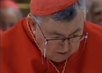 VIDEO Kardinal Vinko Puljić ipak sudjeluje: Uspio je prisegnuti u Sikstinskoj kapeli