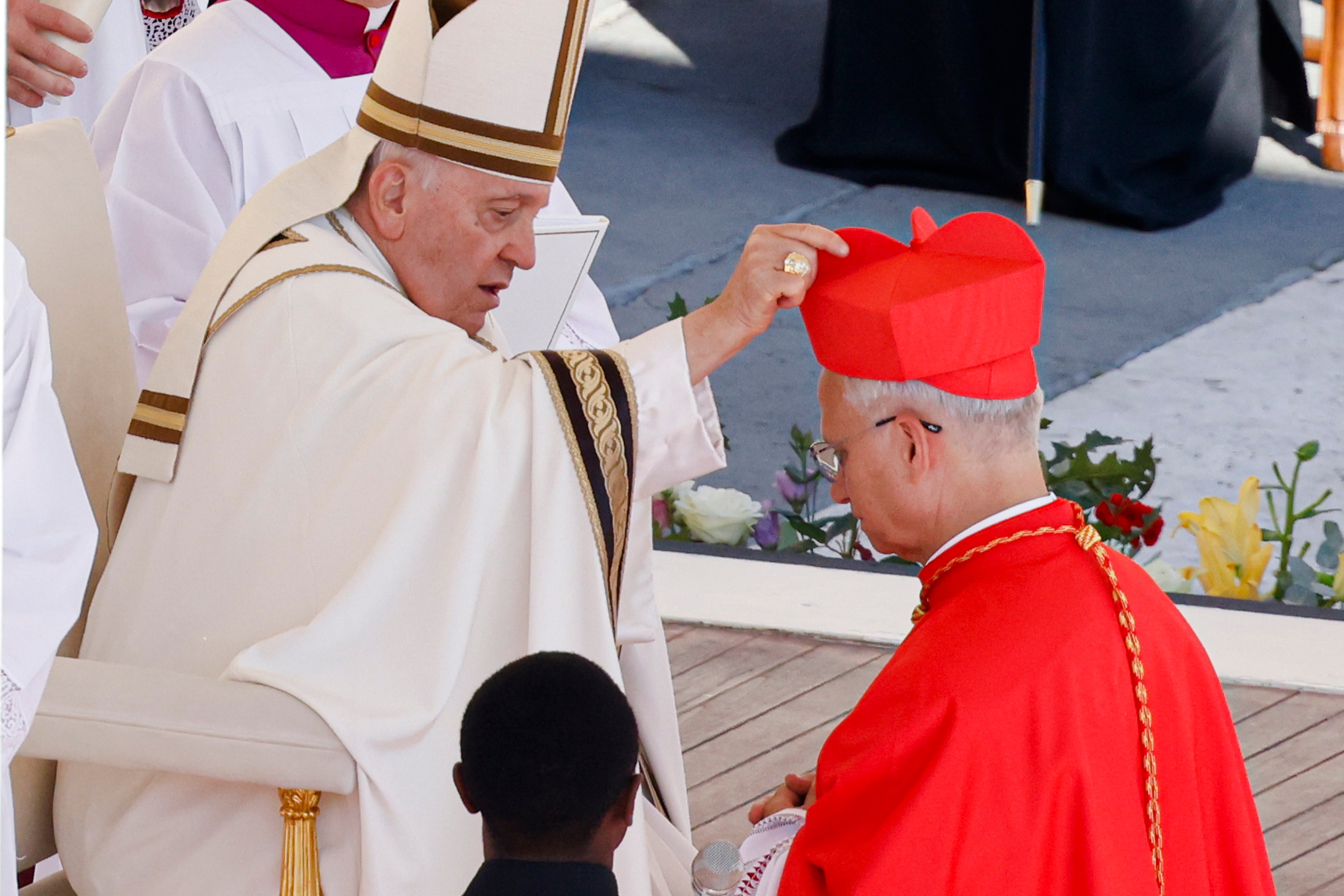 Godine 2014. Provi se vratio u sjeverozapadni Peru, nakon što ga je Francis imenovao apostolskim administratorom biskupije Chiclayo. Imenovan je članom dikastera za biskupe 2020. godine, a kasnije je postao glava