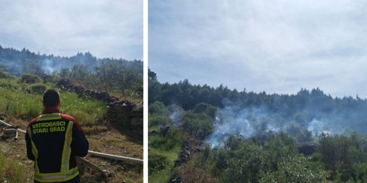 Vatrena buktinja na Hvaru: 30 vatrogasaca se borilo s požarom