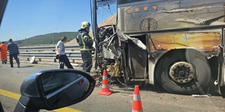 Vatrogasci imali pune ruke posla – požari, prometne nesreće i tehničke intervencije u Splitu i okolici