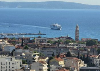 Većinom sunčano, ali ujutro svježe, lokalno jaka bura