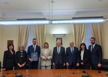 Veliko ulaganje u Elafite i Ploče! Povučena bespovratna sredstva za rekonstrukciju parka na Lopudu i škole fra Andrije Kačića Miošića