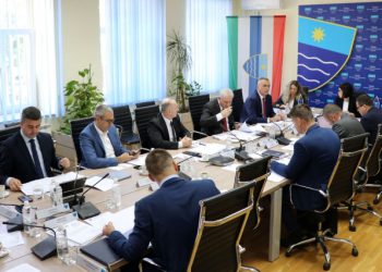 Vlada HNŽ usvojila odluku o boravišnoj pristojbi, potpora Zračnoj luci Mostar i vrtiću u Rodoču