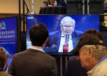 Warren Buffett šokira investitore najavljujući mirovinu iz Berkshire Hathaway krajem godine