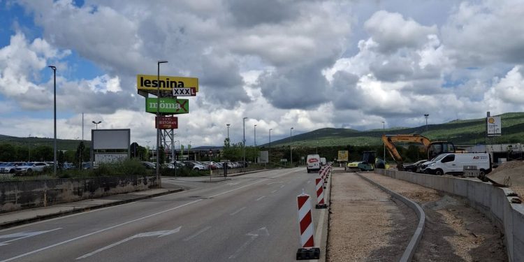 Za sav promet zatvara se dionica županijske ceste u Dugopolju