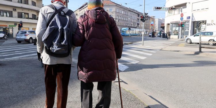 Zbog rasta mirovina neki će umirovljenici morati plaćati porez