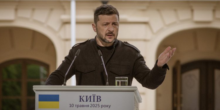 Zelenski glasovi zahtijeva Rusiju nakon razgovora o visokim profilima u Kijevu-RT Rusija i bivši Sovjetski Savez