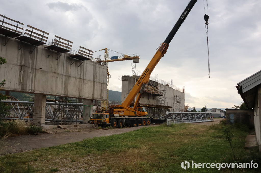 Bazen u Mostaru gradnja